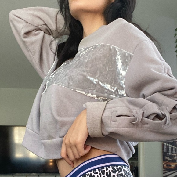 PINK Cropped Velvet Hoodie with Cross Hatches - Picture 3 of 3